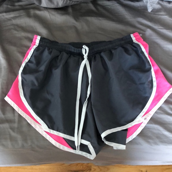 Workout shorts bundle - Picture 6 of 6